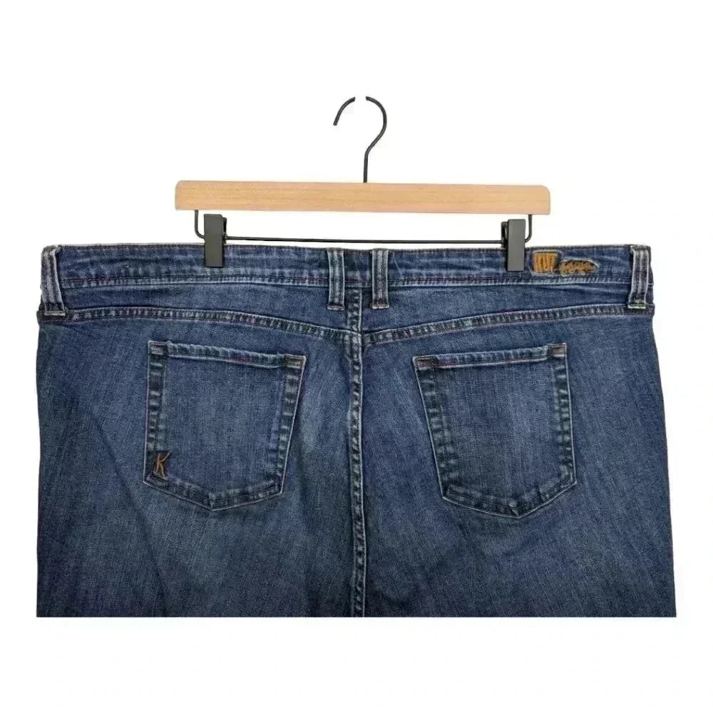 Kut From The Kloth - Celine Slouchy Boyfriend Distressed Jeans, 22W - Picture 5 of 16